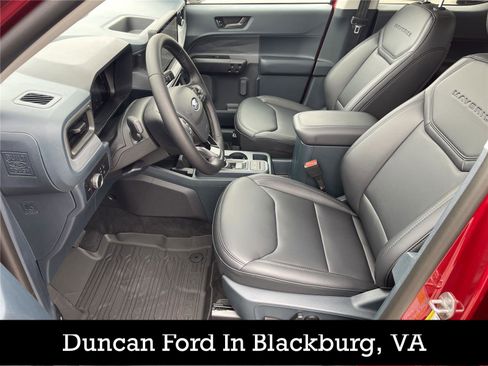 New 2025 Ford Maverick Lariat w/ Black Appearance Package AWD/4WD image 12