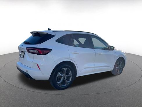 Used 2023 Ford Escape ST-Line image 15