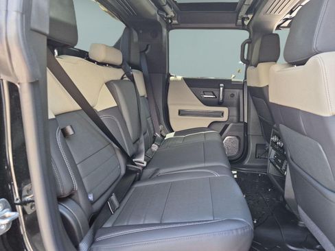 New 2026 GMC Hummer EV 4x4 Crew Cab image 26