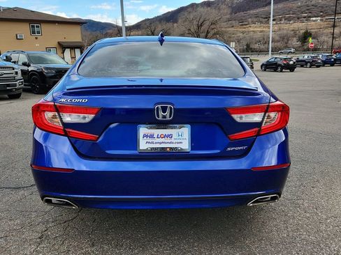 Used 2020 Honda Accord Sport image 4
