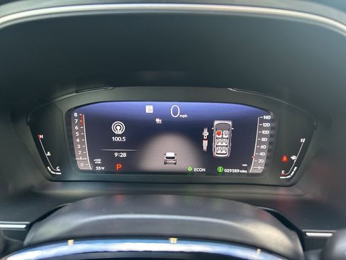 Used 2023 Honda Pilot Elite image 19