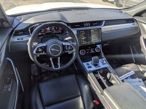 Used 2024 Jaguar F-PACE R-Dynamic S image 16