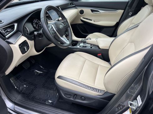 Used 2022 INFINITI QX50 Luxe image 9