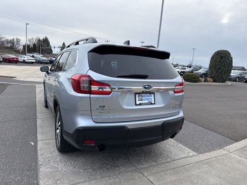 Used 2021 Subaru Ascent Limited w/ Technology Package image 8