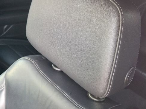 Used 2021 Chevrolet Suburban LT image 14