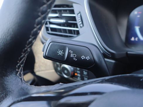 Used 2021 Ford Escape Titanium w/ Titanium Elite Package image 17