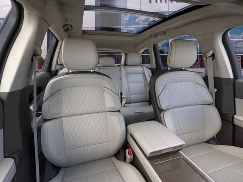 New 2026 Lincoln Nautilus Black Label AWD/4WD image 10
