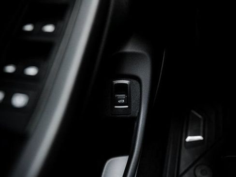 Used 2025 BMW M5 w/ Carbon Package AWD/4WD image 22