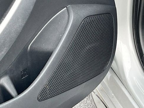Used 2024 Toyota Corolla SE FWD image 18