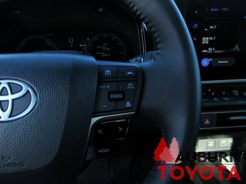 Certified 2025 Toyota Camry XLE image 14