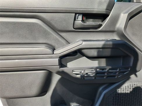 Used 2025 Toyota Tacoma SR5 image 20