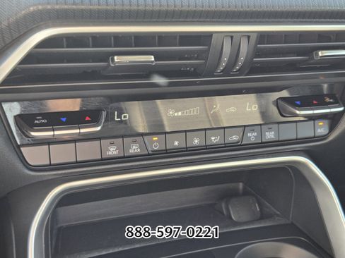 Certified 2024 MAZDA CX-90 3.3 Turbo w/ Select Package image 24