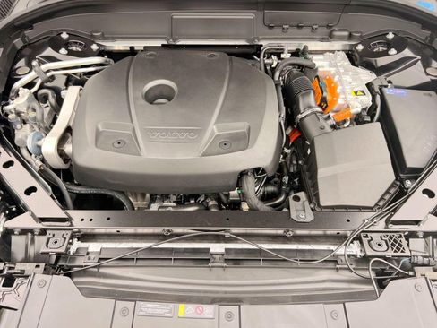 New 2025 Volvo XC60 T8 Plus w/ Protection Package Premier image 27