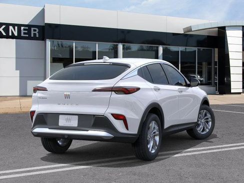 New 2026 Buick Envista Preferred image 4