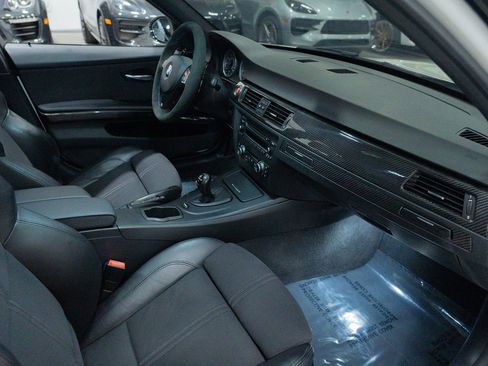 Used 2011 BMW M3 image 39