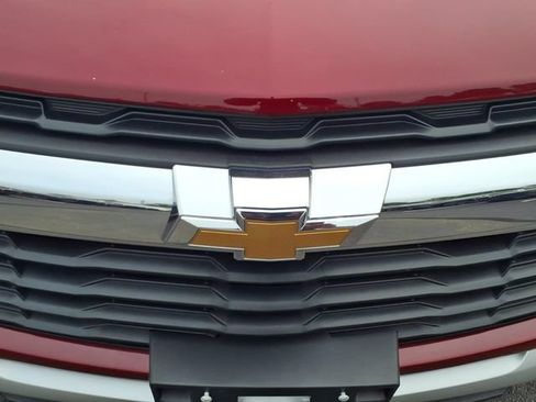 Used 2024 Chevrolet TrailBlazer LT w/ LT Cold Weather Package AWD/4WD image 12
