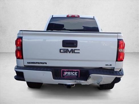 Used 2017 GMC Sierra 1500 SLE w/ SLE Value Package image 3