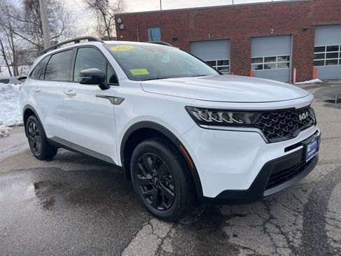 Certified 2023 Kia Sorento S image 6