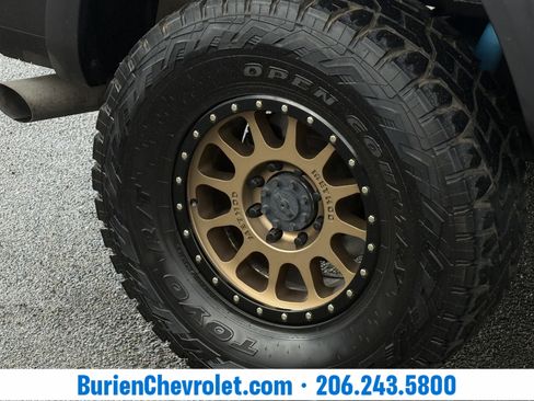 Used 2018 RAM 2500 Laramie w/ Off Road Package image 28