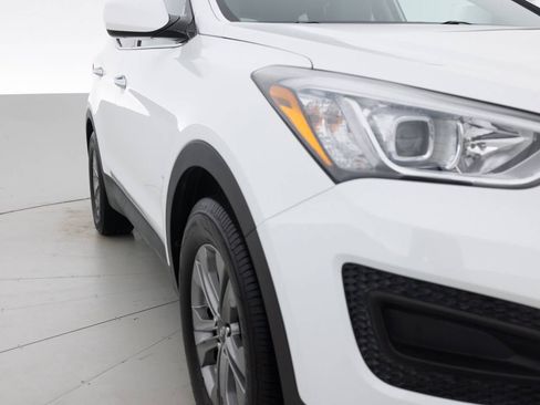 Used 2016 Hyundai Santa Fe Sport image 11