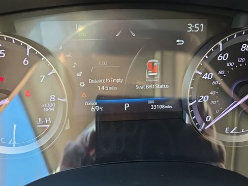 Used 2022 Toyota Highlander XLE image 29