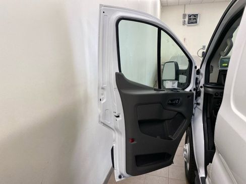 New 2025 Ford Transit 150 Low Roof AWD image 10
