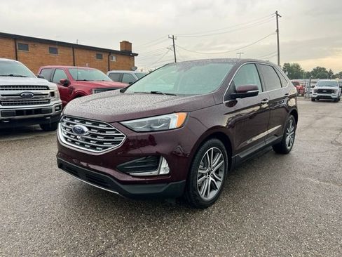 Certified 2024 Ford Edge Titanium w/ Equipment Group 301A AWD/4WD image 27