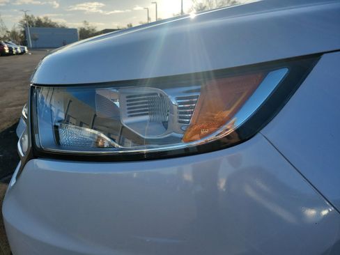 Used 2016 Ford Edge SEL w/ Equipment Group 201A image 5