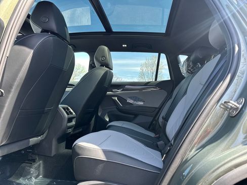 New 2026 Volkswagen Tiguan SE R-Line AWD/4WD image 13