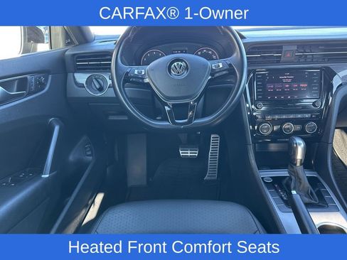 Used 2021 Volkswagen Passat 2.0T R-Line image 18