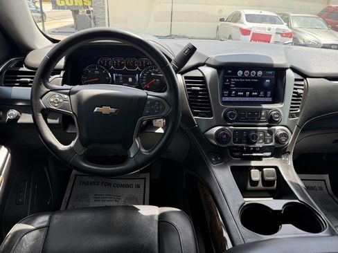 Used 2018 Chevrolet Tahoe LT RWD image 14
