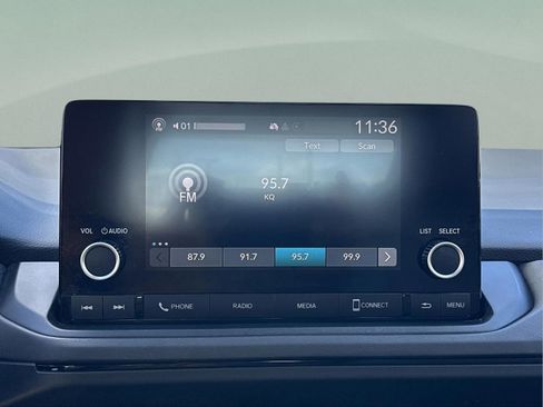 Used 2024 Honda Accord LX image 28