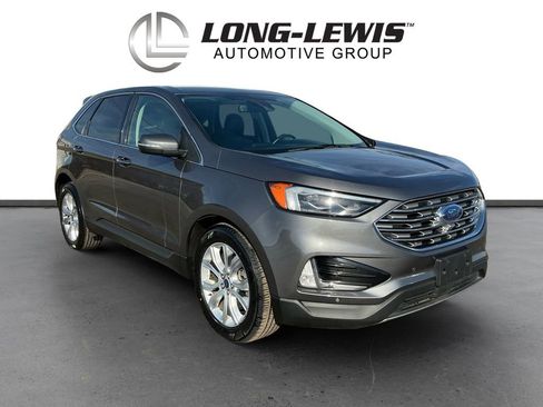 Used 2022 Ford Edge Titanium w/ Equipment Group 301A image 10