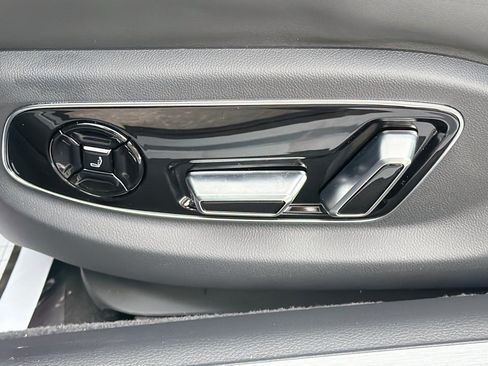 New 2026 Audi A8 L 3.0T AWD/4WD image 23