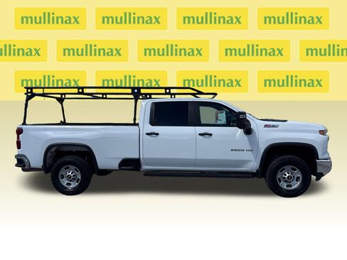 Used 2024 Chevrolet Silverado 2500 W/T w/ WT Convenience Package image 2