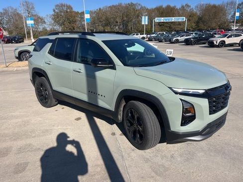 New 2026 Chevrolet Equinox LT w/ Midnight Edition image 9