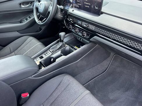 Certified 2025 Honda Accord Sport image 17