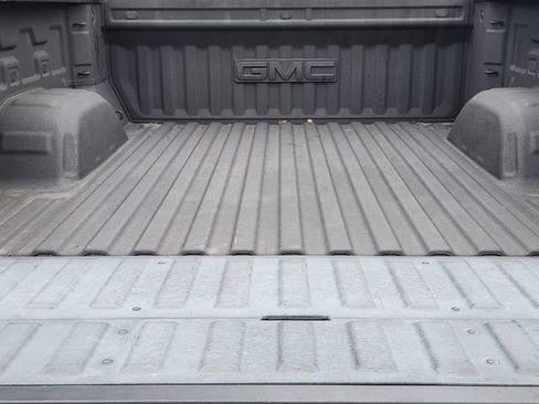 Used 2020 GMC Sierra 1500 SLT RWD image 33
