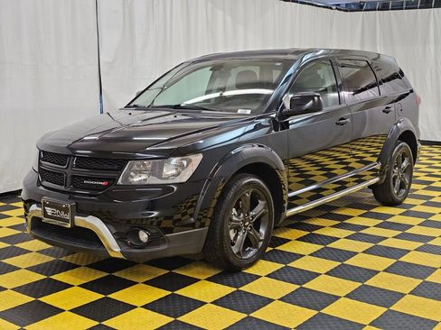 Used 2018 Dodge Journey Crossroad AWD/4WD image 7