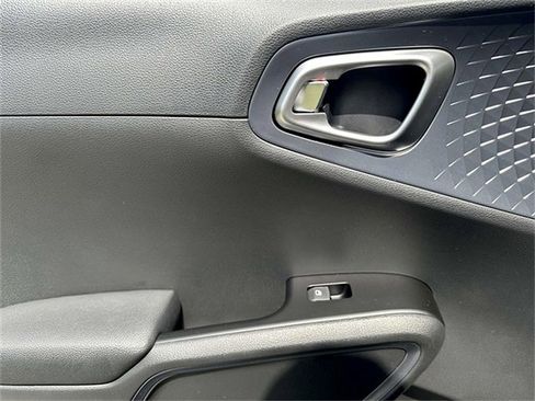 New 2025 Kia Soul EX image 22