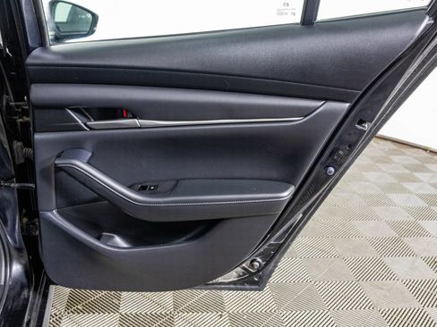 Used 2020 MAZDA MAZDA3 Sedan w/ Select Package FWD image 40