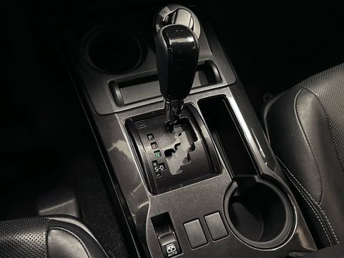 Used 2019 Toyota 4Runner Limited image 31