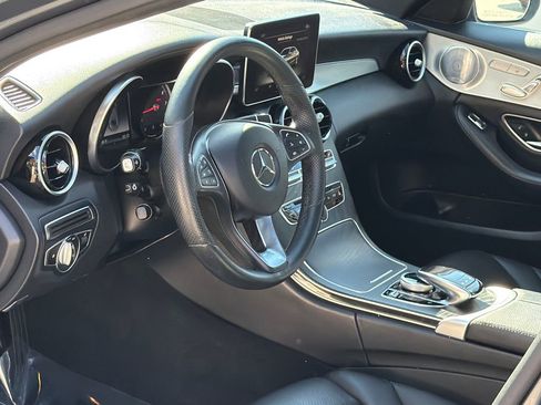 Used 2018 Mercedes-Benz C 300 4MATIC Sedan image 13