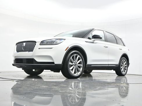 Used 2022 Lincoln Corsair AWD w/ Premium Package image 42