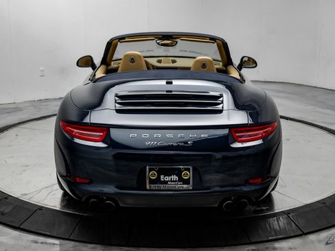 Used 2015 Porsche 911 Carrera S image 13