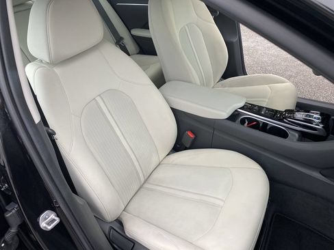 Certified 2023 Hyundai Sonata SEL w/ Cargo Package FWD image 31