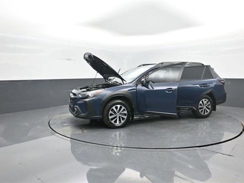 Used 2025 Subaru Outback w/ Popular Package #1A image 42