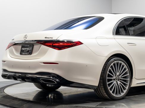 Used 2023 Mercedes-Benz S 580 4MATIC Sedan w/ AMG Line image 15