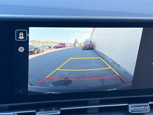 New 2026 Hyundai Kona SE image 19