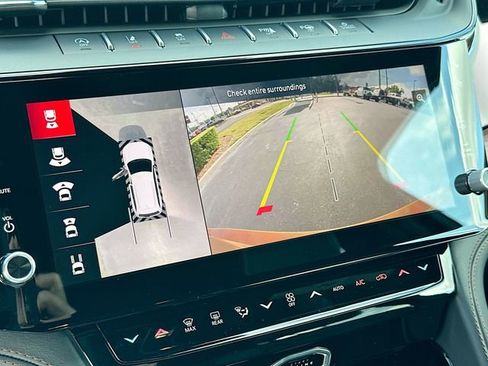 New 2026 Jeep Grand Cherokee Summit AWD/4WD image 9